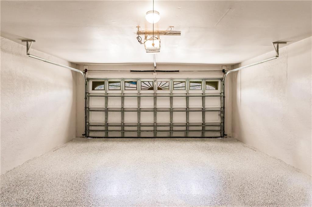 SAN CARLOS PARK - Residential