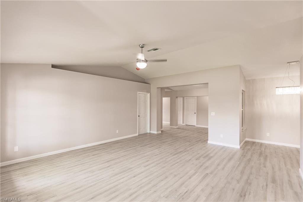 SAN CARLOS PARK - Residential