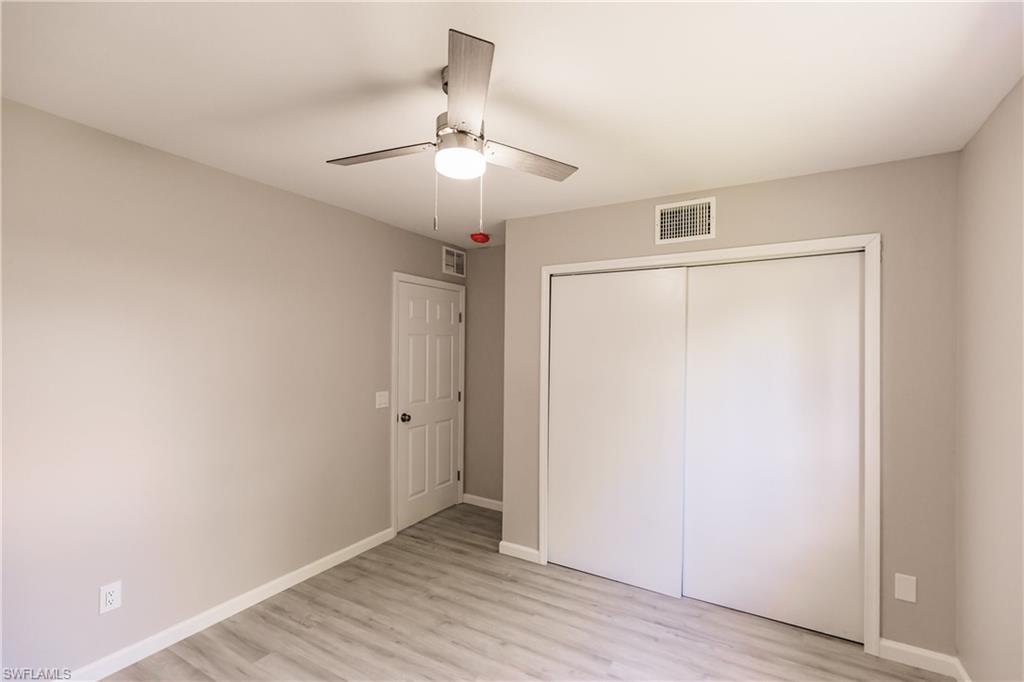 SAN CARLOS PARK - Residential