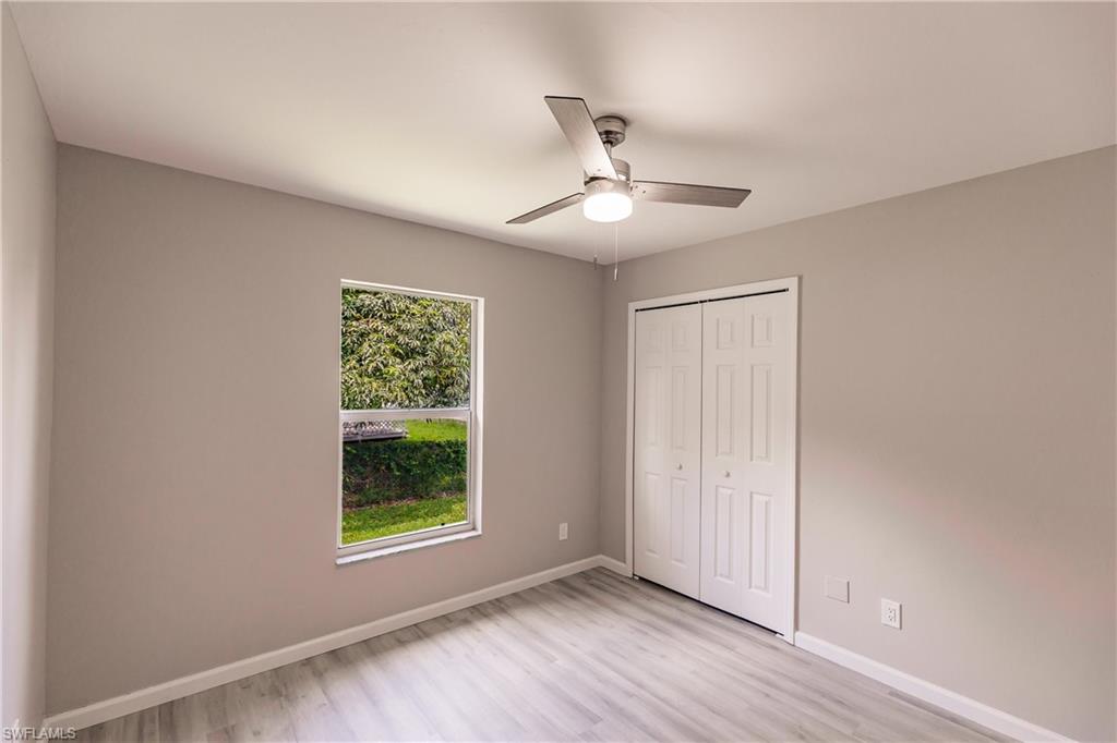 SAN CARLOS PARK - Residential