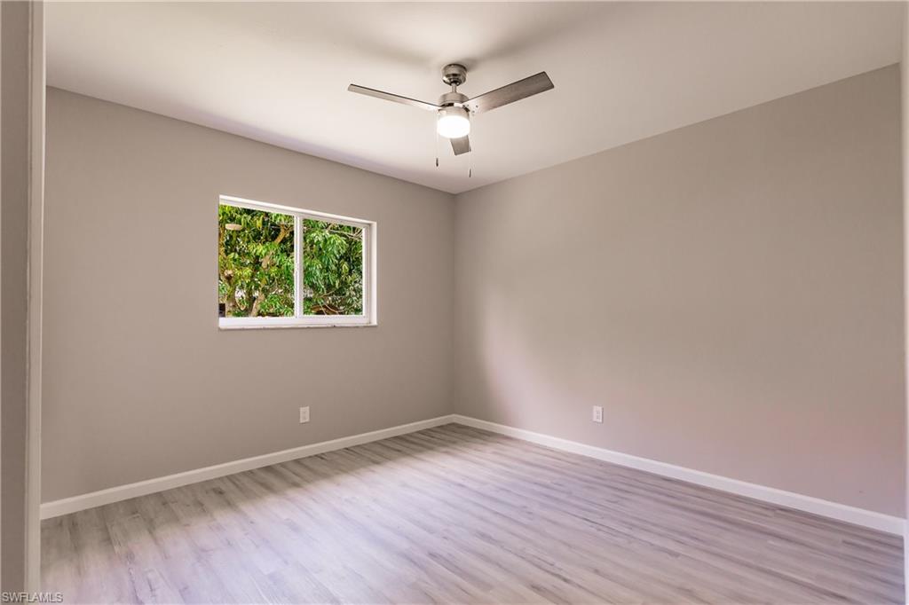 SAN CARLOS PARK - Residential