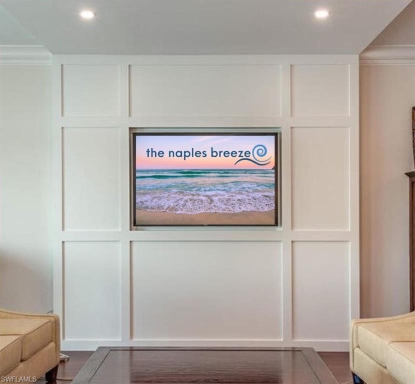 VENETIAN VILLAS - Residential