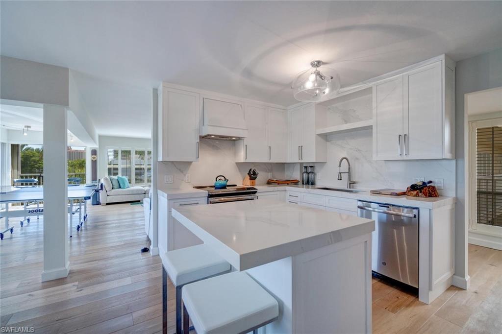 SAND CASTLE - Residential