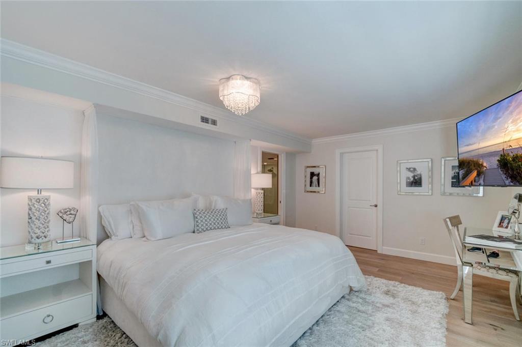 SAND CASTLE - Residential