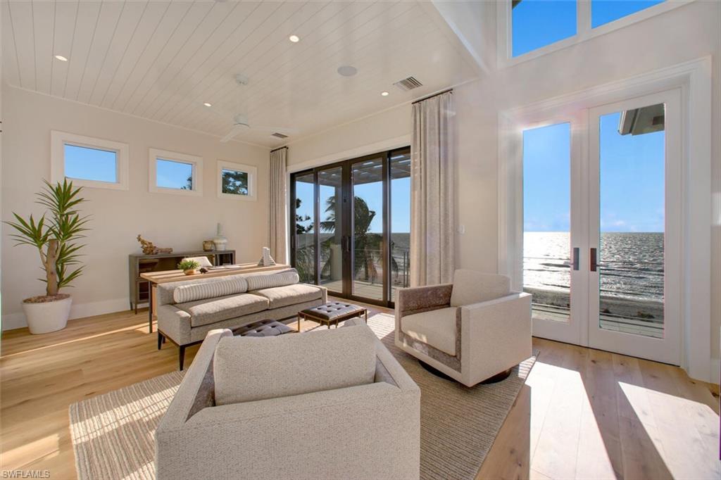 BONITA BEACH - Residential