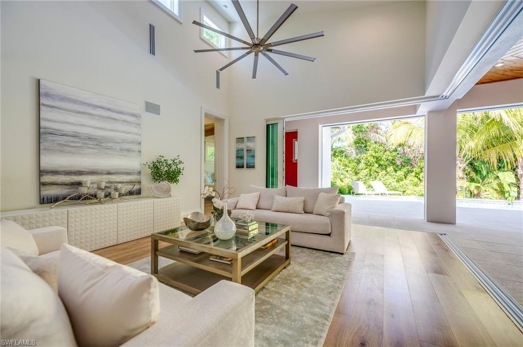 OLDE NAPLES - Residential