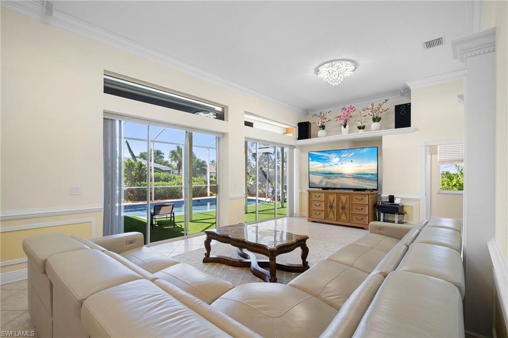 CAPE CORAL - Residential Lease