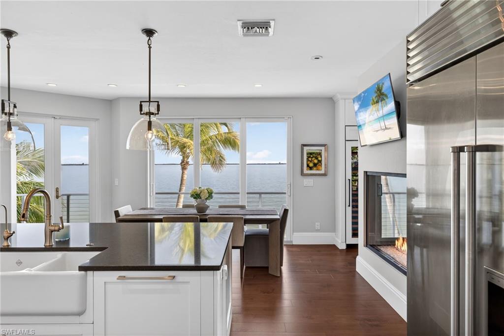 SANIBEL ISLES - Residential