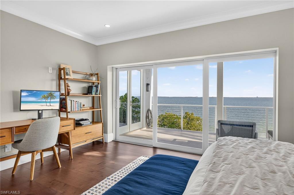 SANIBEL ISLES - Residential