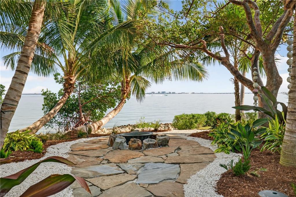 SANIBEL ISLES - Residential