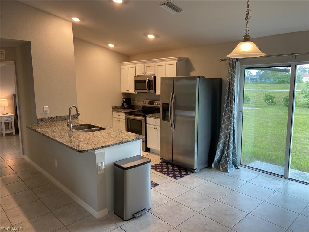CAPE CORAL - Residential Lease