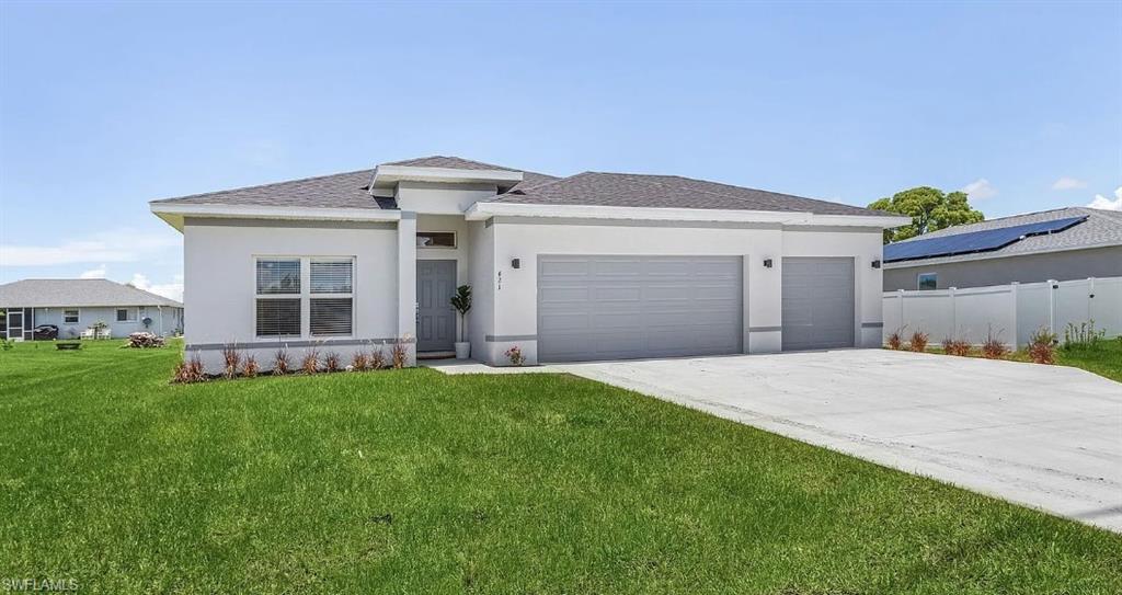 CAPE CORAL - Residential