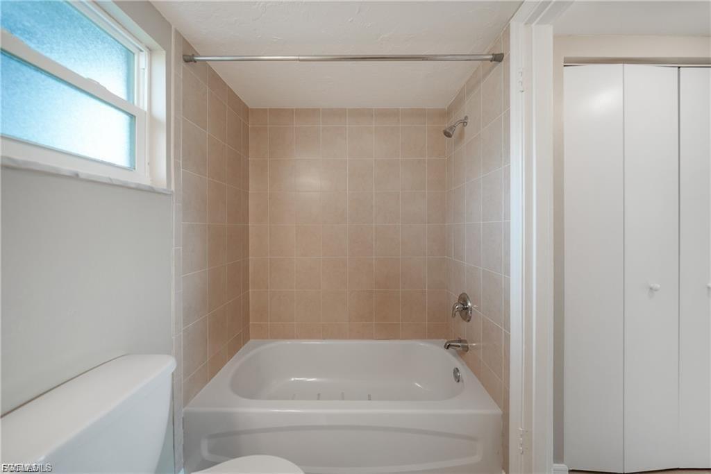 PORT CHARLOTTE - Residential Lease