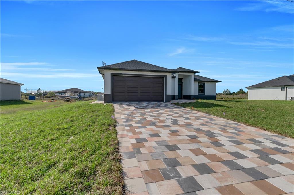 LEHIGH ACRES - Residential