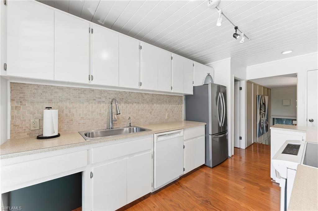 PALMLEE PARK - Residential