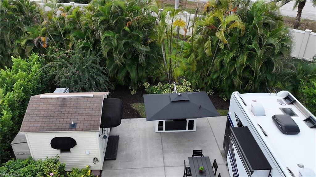 PELICAN LAKE RV RESORT - Land