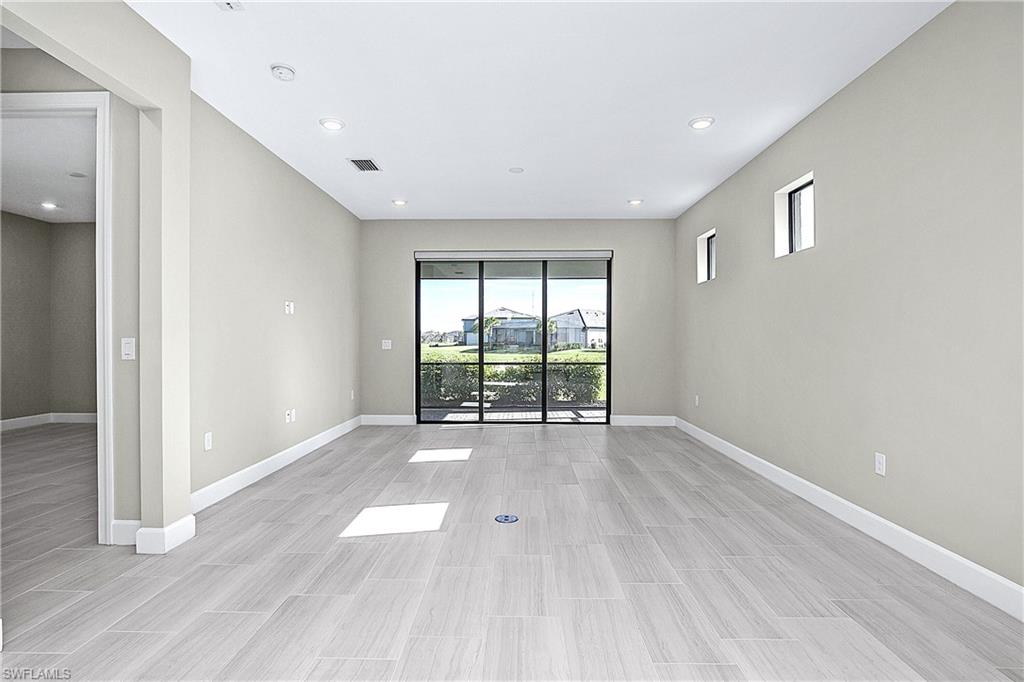 VERDANA VILLAGE - Residential