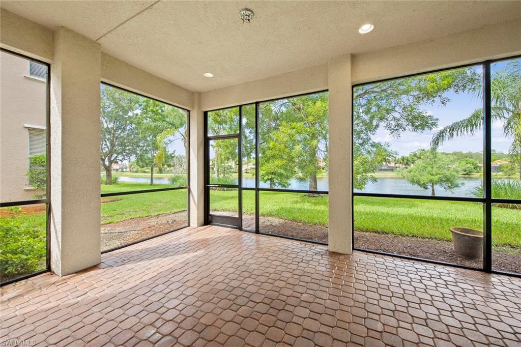 BOTANICA LAKES - Residential