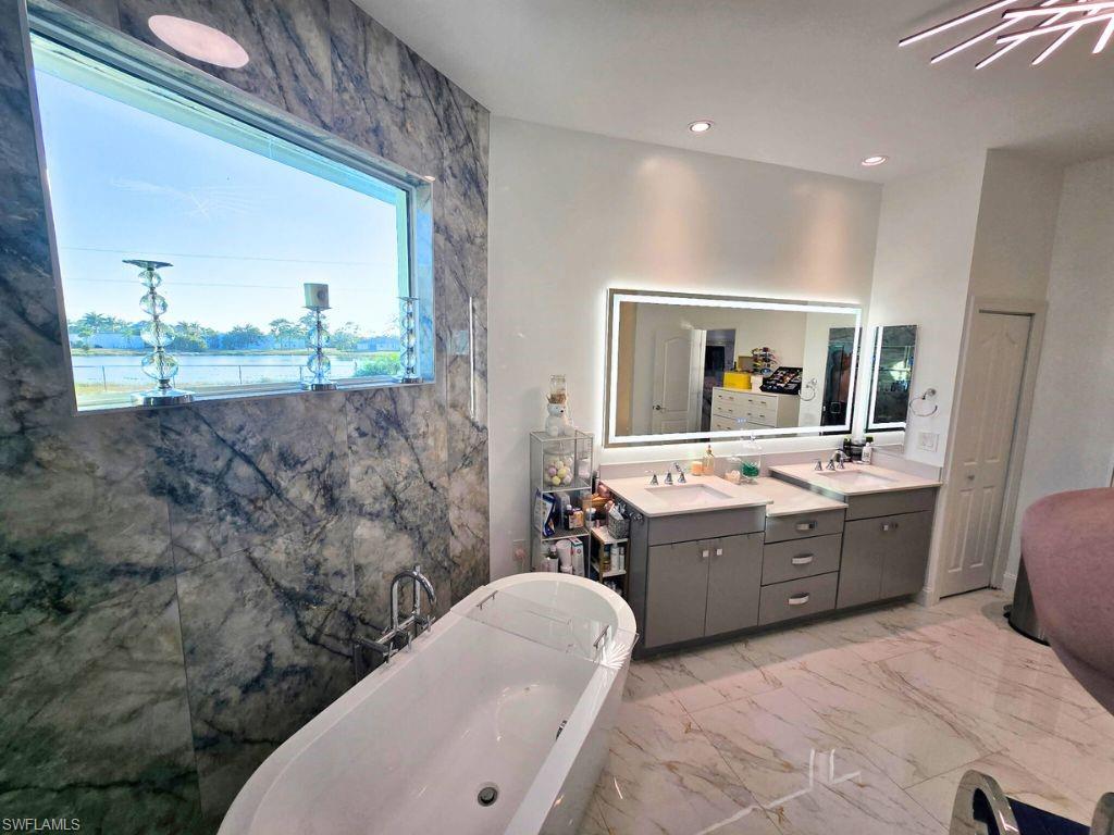 PINE SHADOWS AIR PARK - Residential