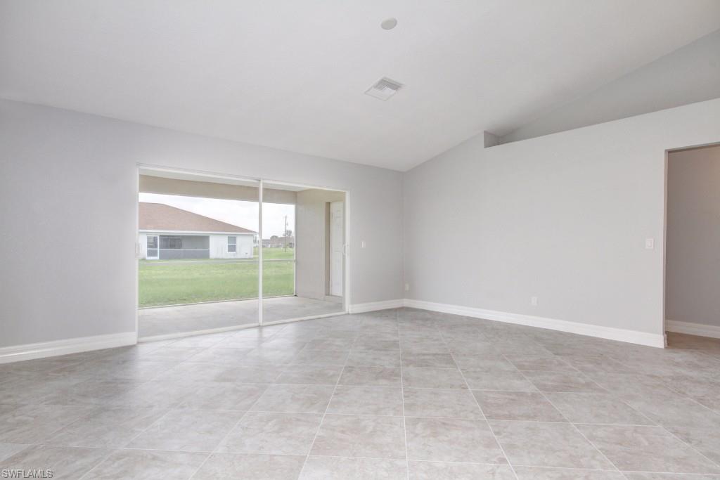 CAPE CORAL - Residential