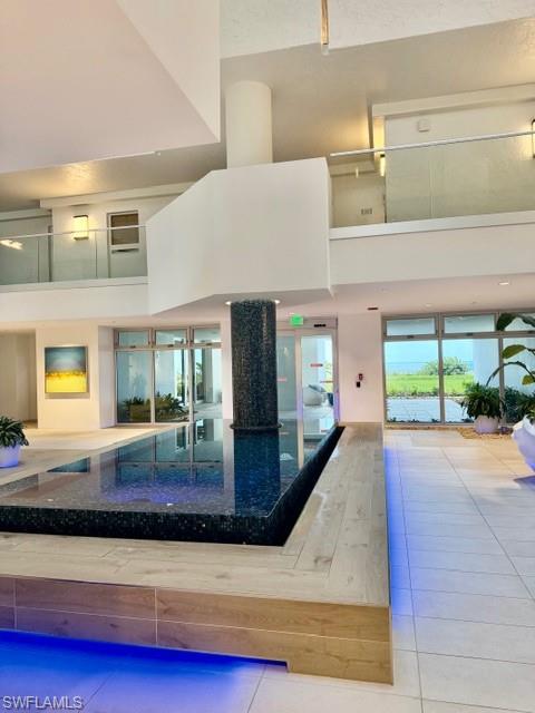 LA MER - Residential