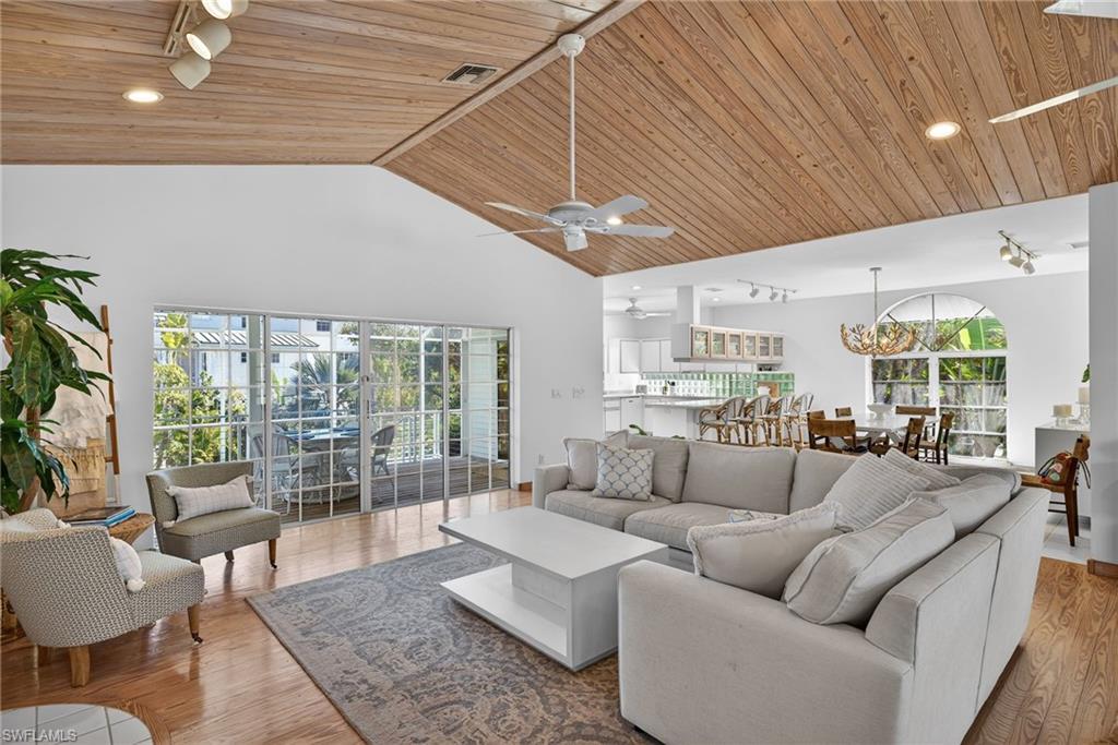 SEA OATS - Residential