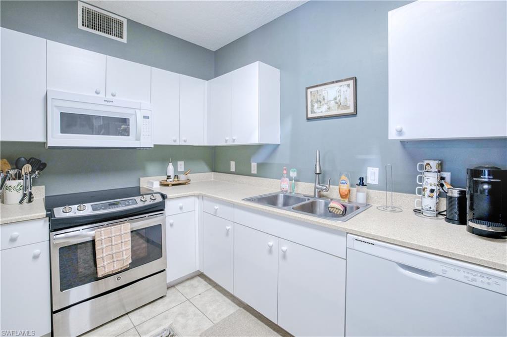 PINE KEY CONDOMINIUM RESORT - Residential Lease