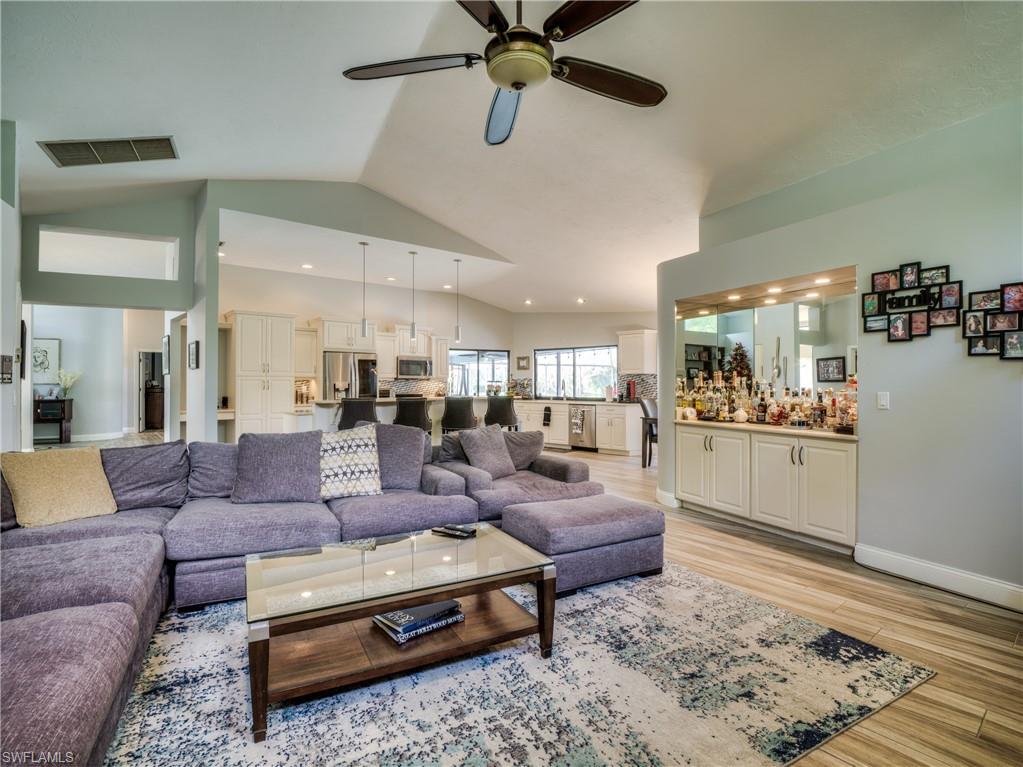 FIDDLESTICKS COUNTRY CLUB - Residential