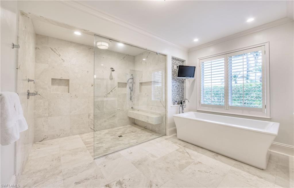 FIDDLESTICKS COUNTRY CLUB - Residential