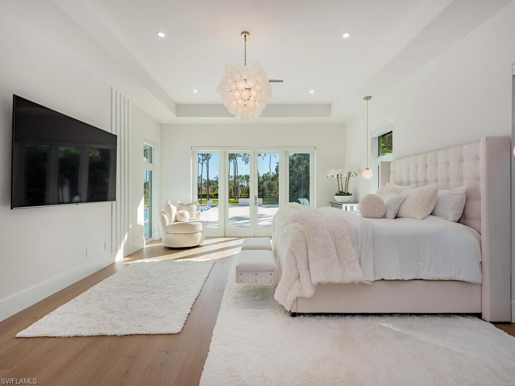 LIVINGSTON WOODS - Residential