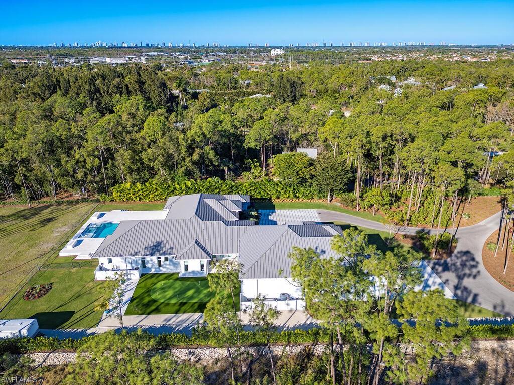 LIVINGSTON WOODS - Residential