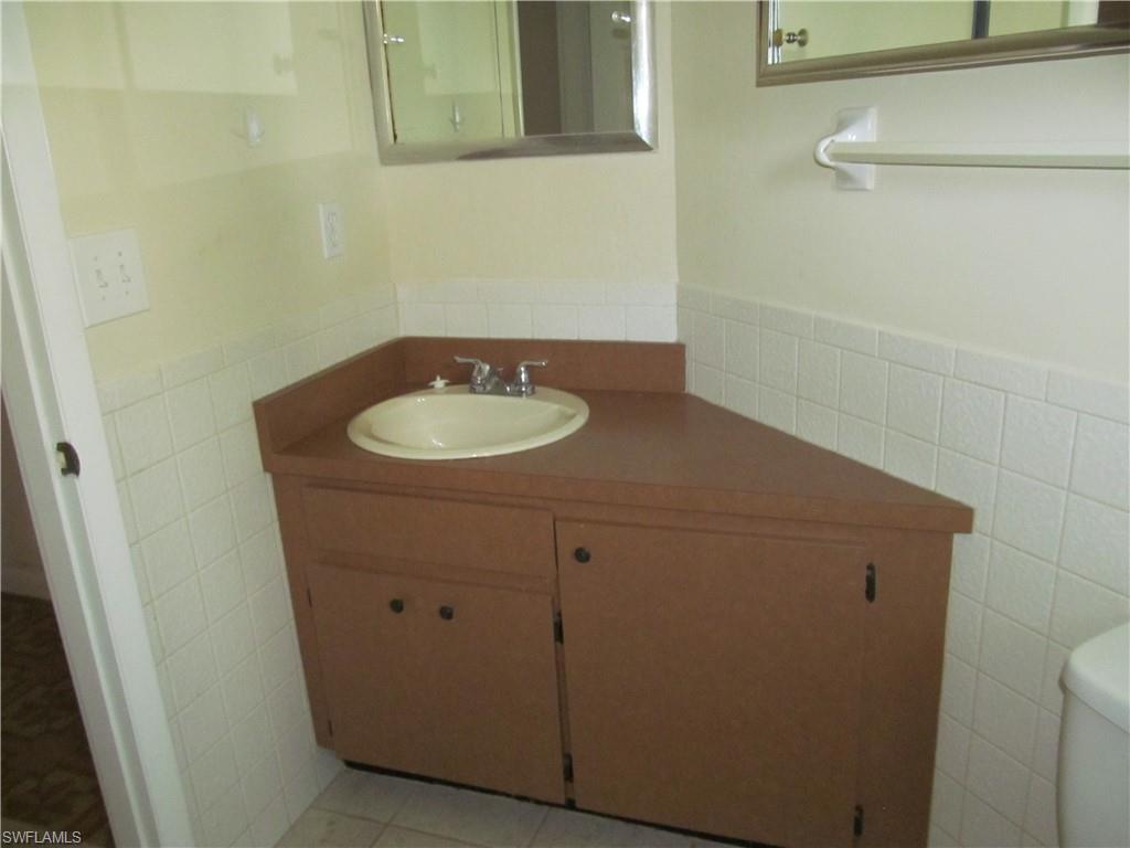 PARKWOOD - Residential Lease