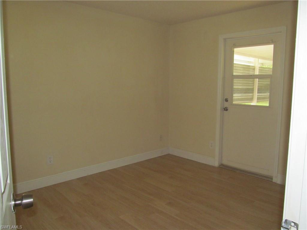 PARKWOOD - Residential Lease