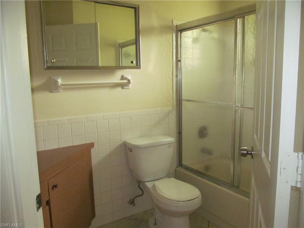 PARKWOOD - Residential Lease