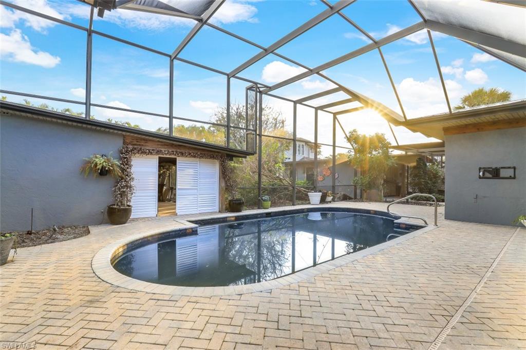 OLDE NAPLES - Residential