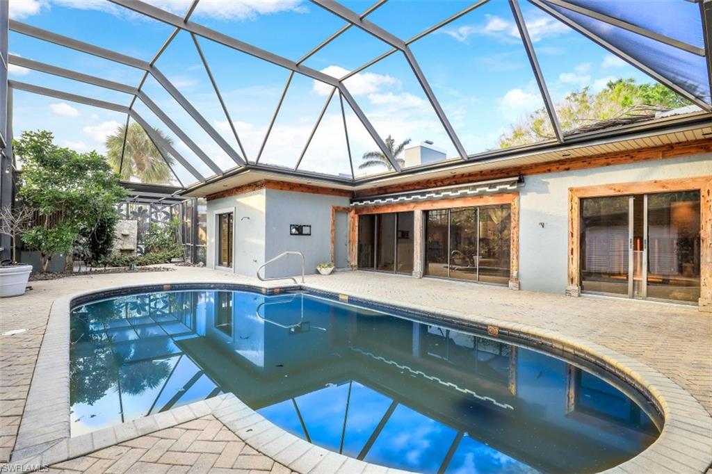 OLDE NAPLES - Residential