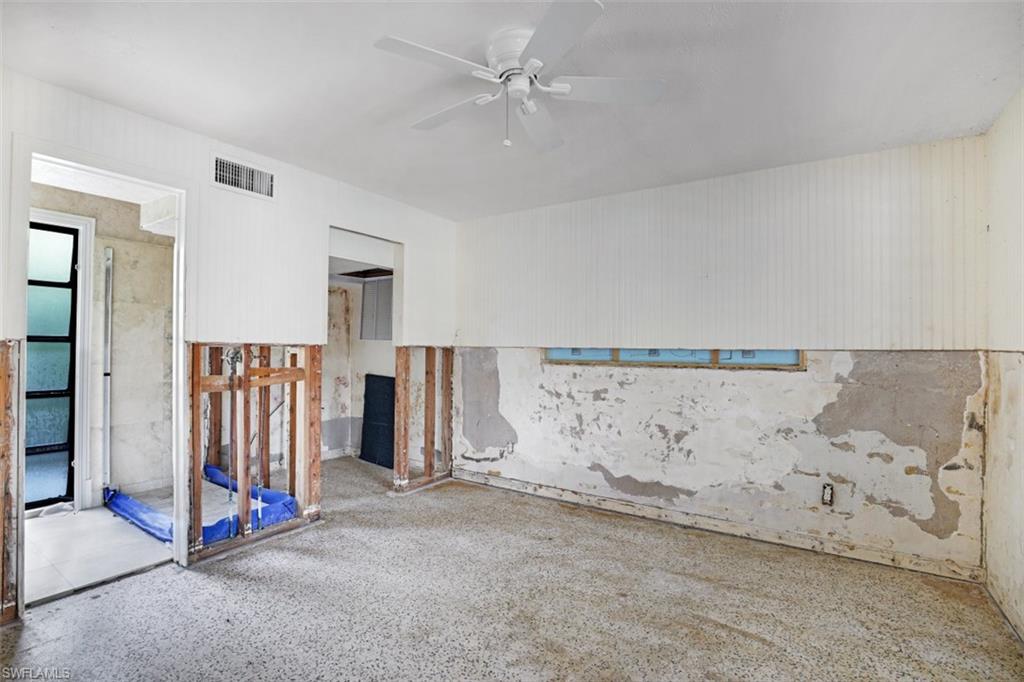 OLDE NAPLES - Residential