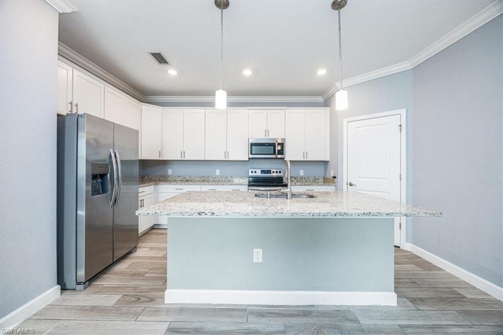 VALENCIA COUNTRY CLUB - Residential