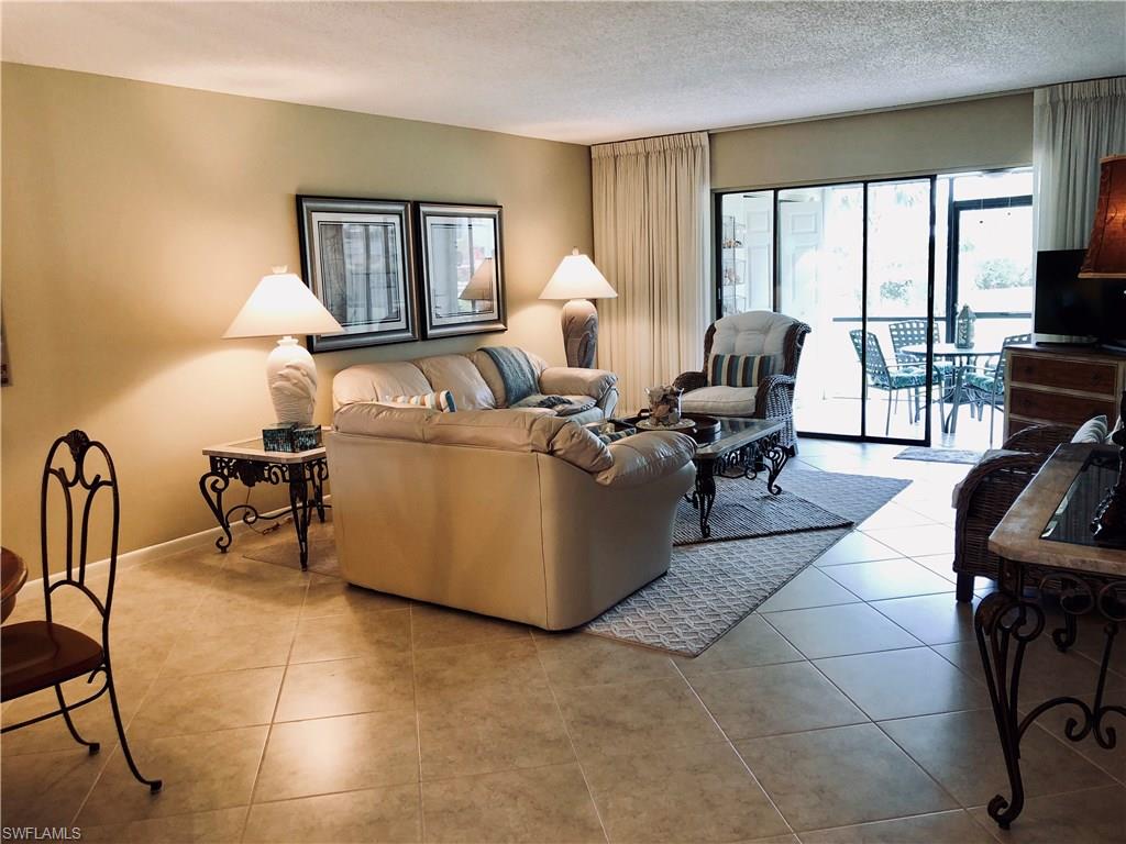 AUGUSTA COURT - Residential