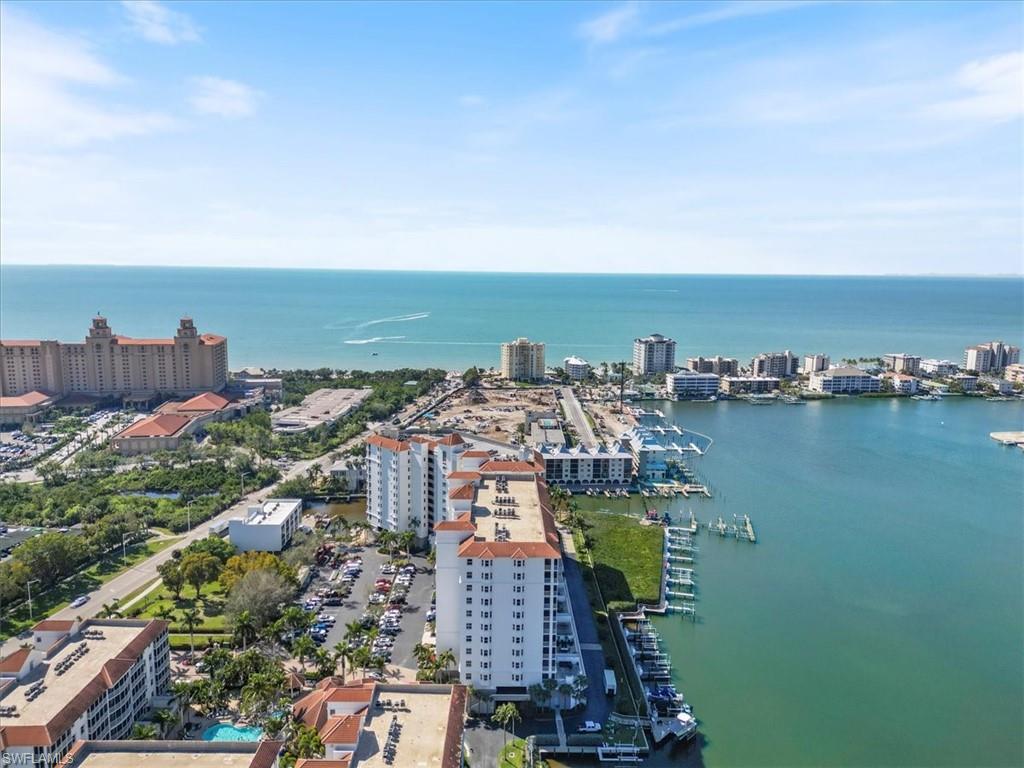 REGATTA - Residential