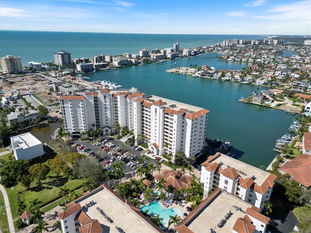 REGATTA - Residential