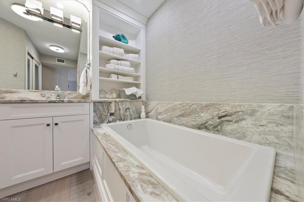 REGATTA - Residential