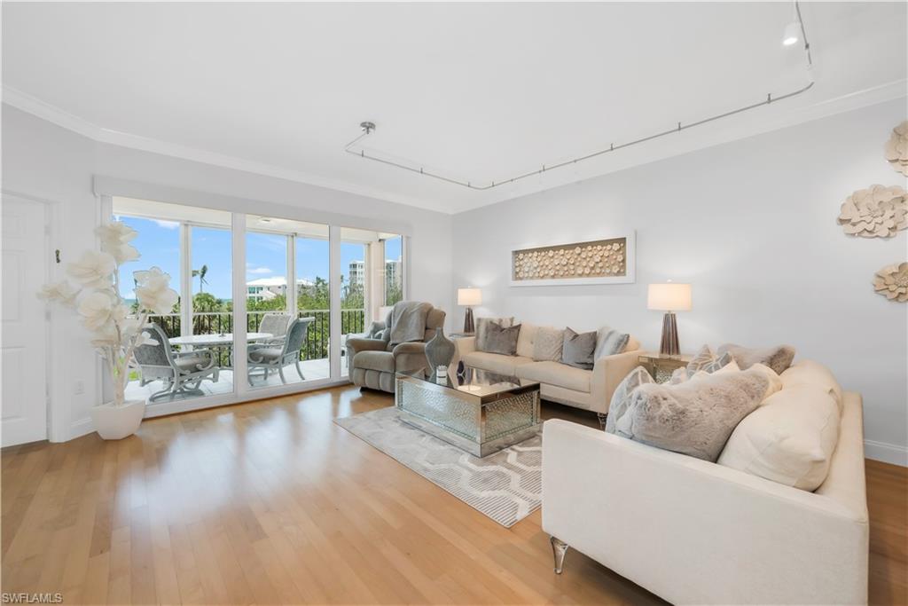 260 Barefoot Beach BLVD 203