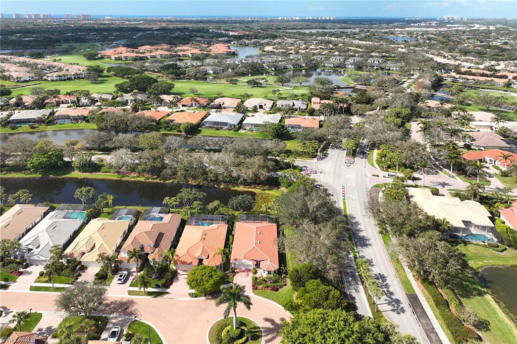 TROON LAKES - Residential