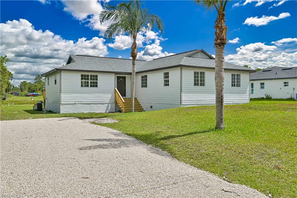 LEHIGH ACRES - Residential