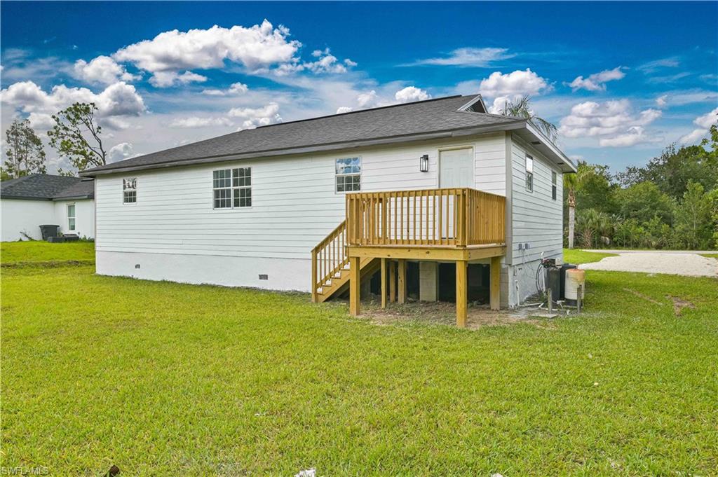 LEHIGH ACRES - Residential