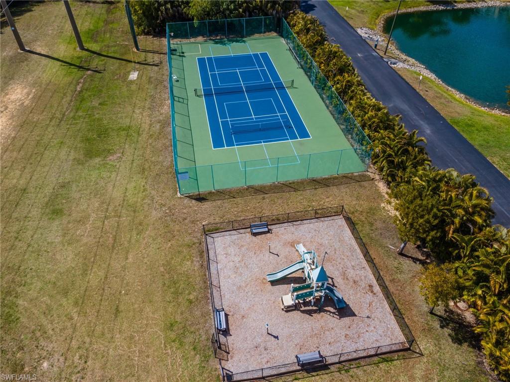 ISLAND PARK WOODLANDS - Residential