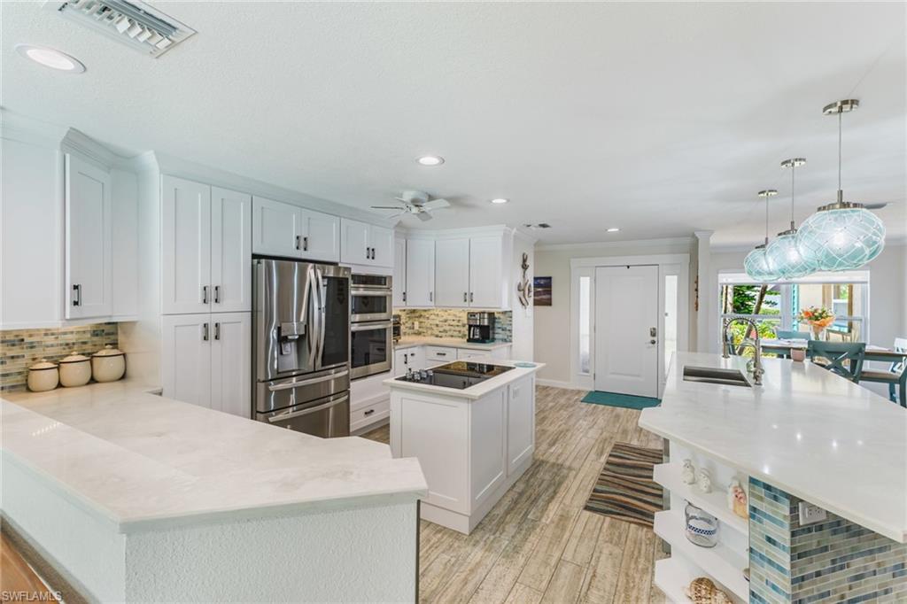 ISLAND PARK WOODLANDS - Residential