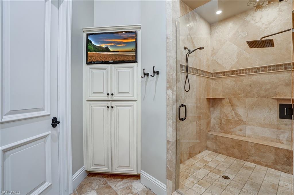 MONTEREY - Residential