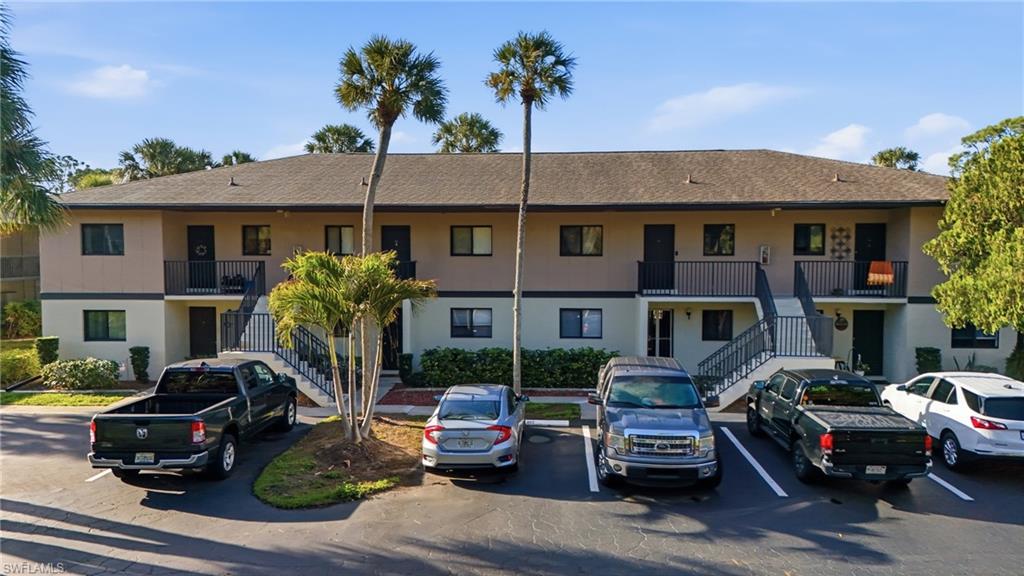 COUNTRY PINES CONDO - Residential